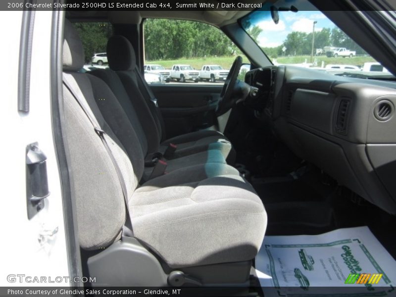 Summit White / Dark Charcoal 2006 Chevrolet Silverado 2500HD LS Extended Cab 4x4