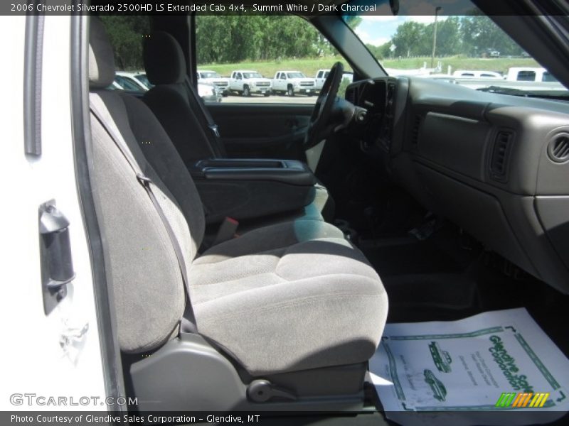 Summit White / Dark Charcoal 2006 Chevrolet Silverado 2500HD LS Extended Cab 4x4