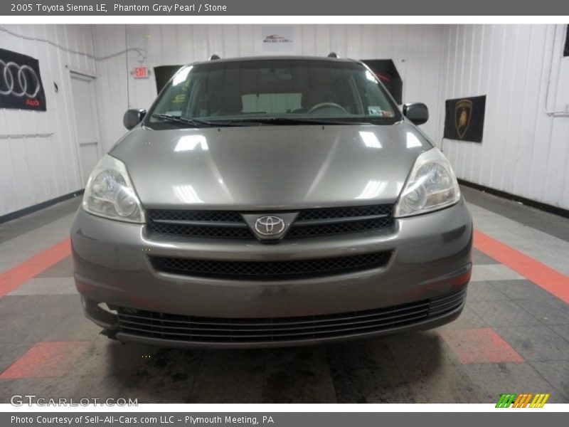 Phantom Gray Pearl / Stone 2005 Toyota Sienna LE