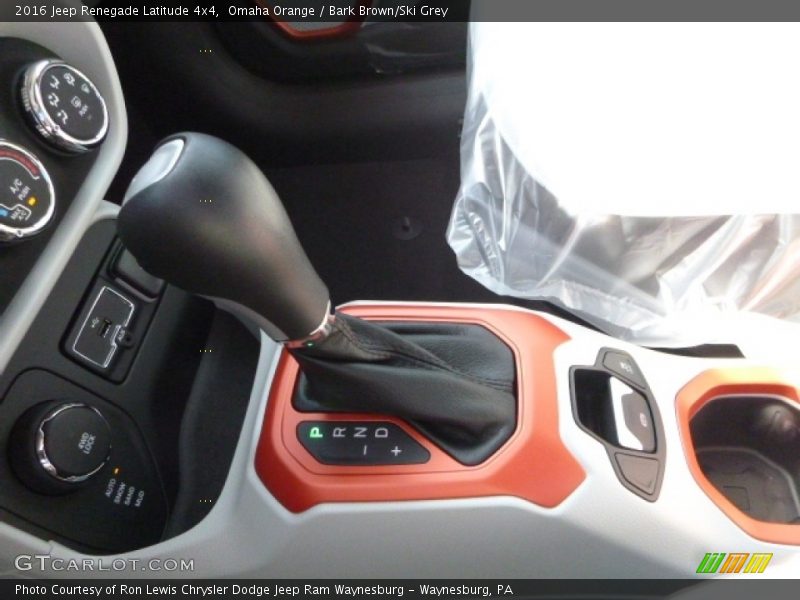 Omaha Orange / Bark Brown/Ski Grey 2016 Jeep Renegade Latitude 4x4