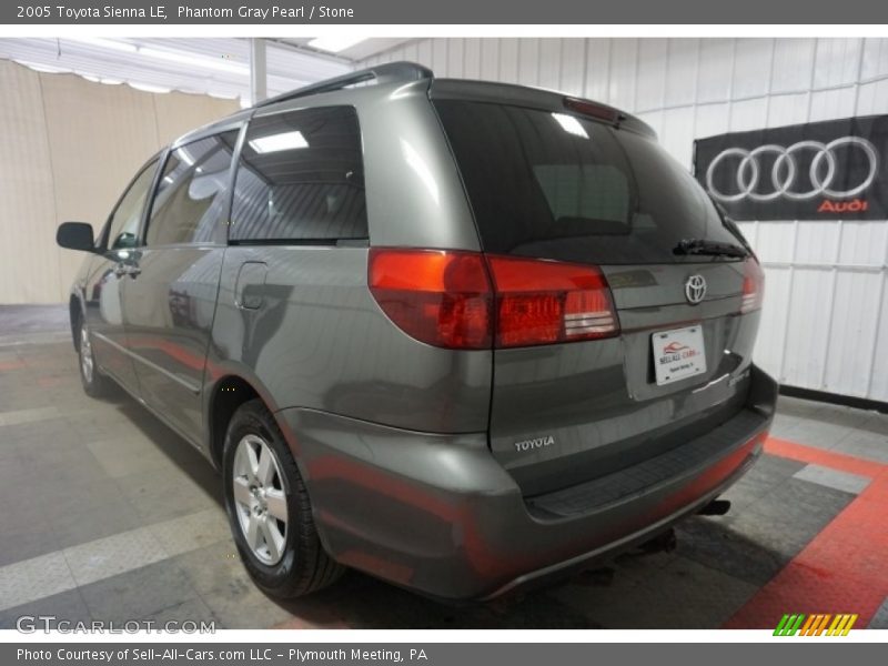 Phantom Gray Pearl / Stone 2005 Toyota Sienna LE