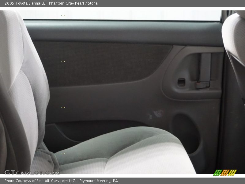 Phantom Gray Pearl / Stone 2005 Toyota Sienna LE
