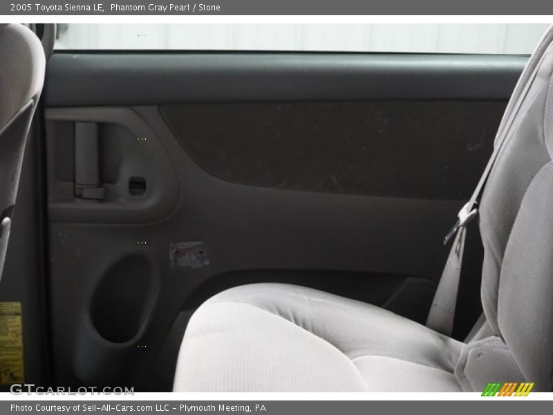 Phantom Gray Pearl / Stone 2005 Toyota Sienna LE