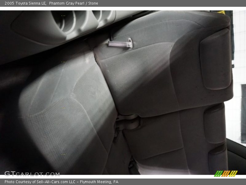 Phantom Gray Pearl / Stone 2005 Toyota Sienna LE