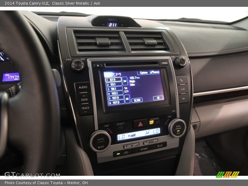 Classic Silver Metallic / Ash 2014 Toyota Camry XLE