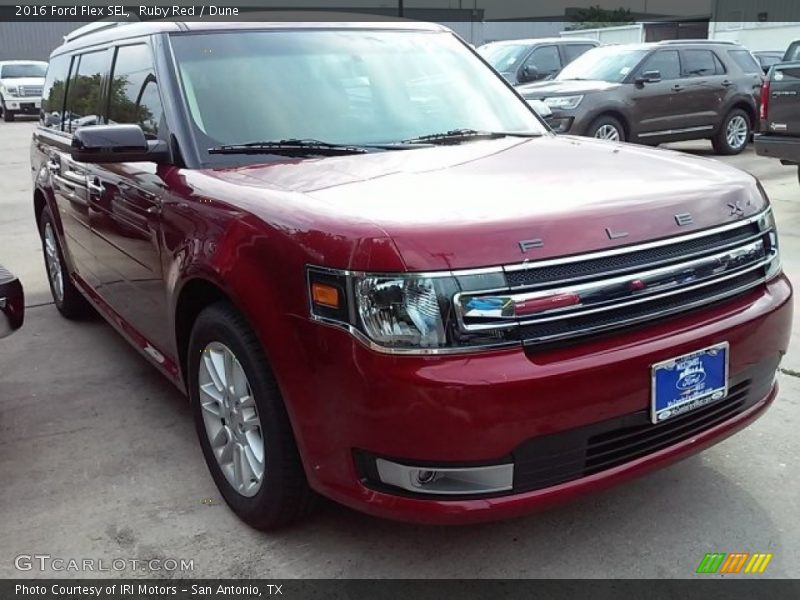 Ruby Red / Dune 2016 Ford Flex SEL