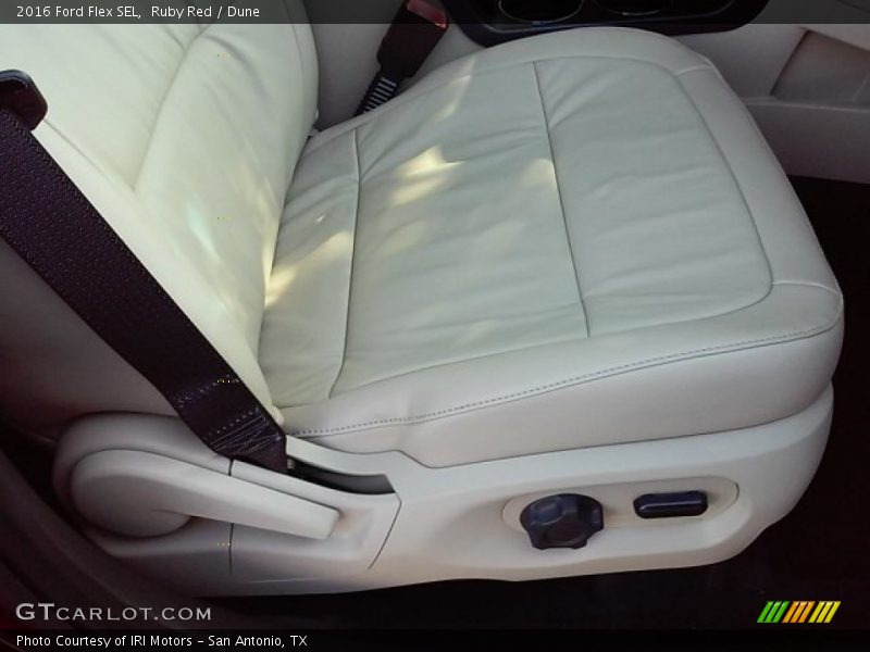Ruby Red / Dune 2016 Ford Flex SEL