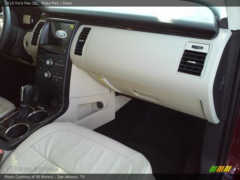 Ruby Red / Dune 2016 Ford Flex SEL