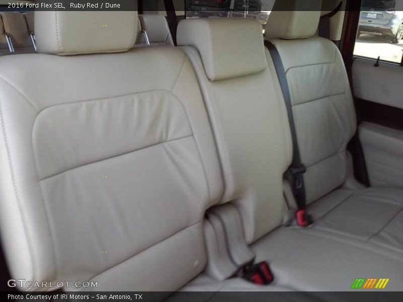 Ruby Red / Dune 2016 Ford Flex SEL
