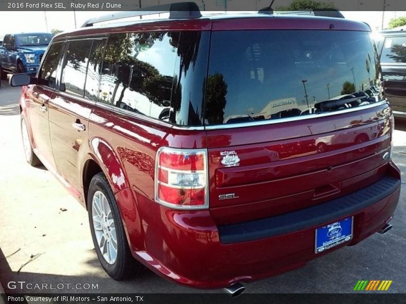 Ruby Red / Dune 2016 Ford Flex SEL