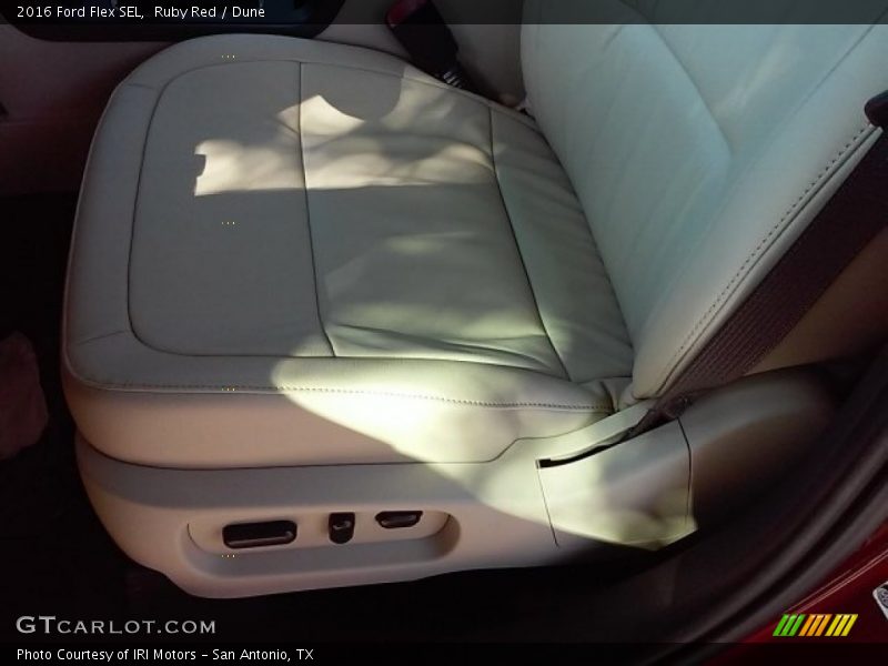 Ruby Red / Dune 2016 Ford Flex SEL