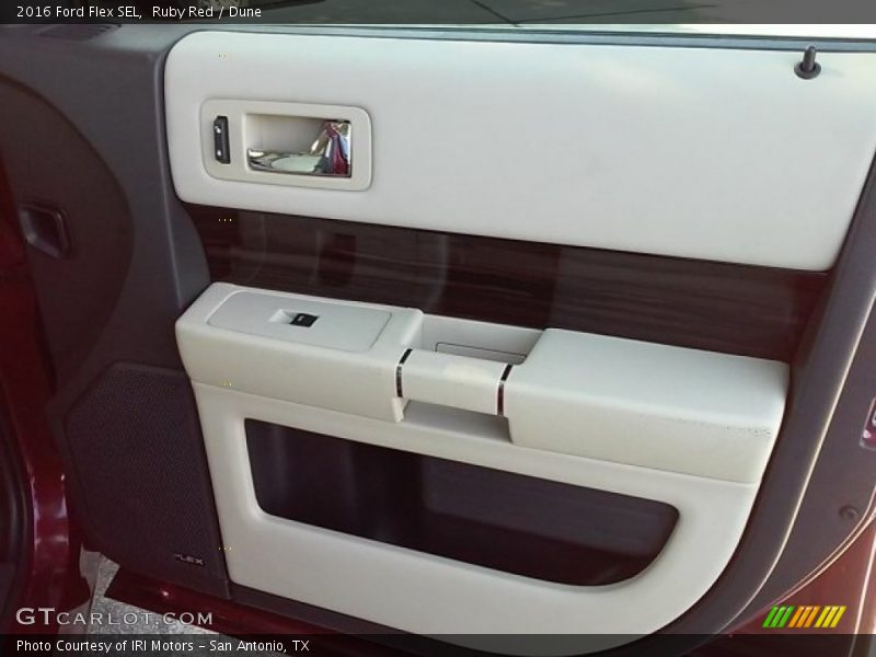 Ruby Red / Dune 2016 Ford Flex SEL