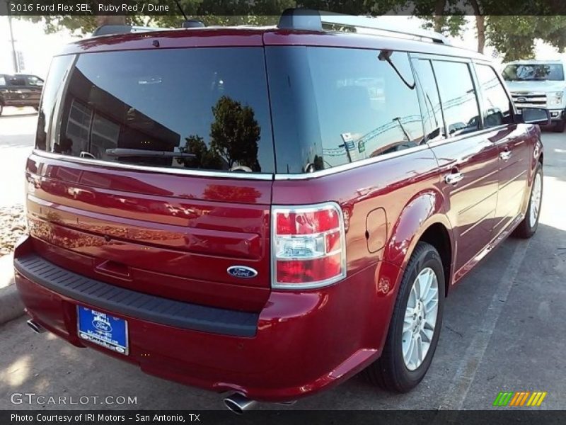 Ruby Red / Dune 2016 Ford Flex SEL