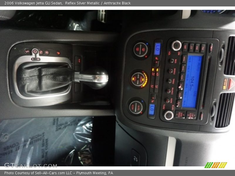 Reflex Silver Metallic / Anthracite Black 2006 Volkswagen Jetta GLI Sedan