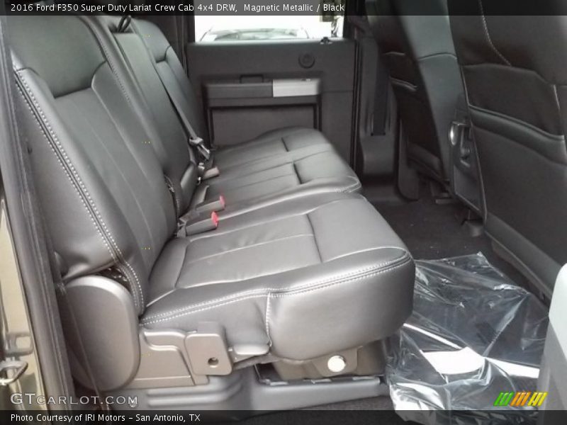 Magnetic Metallic / Black 2016 Ford F350 Super Duty Lariat Crew Cab 4x4 DRW