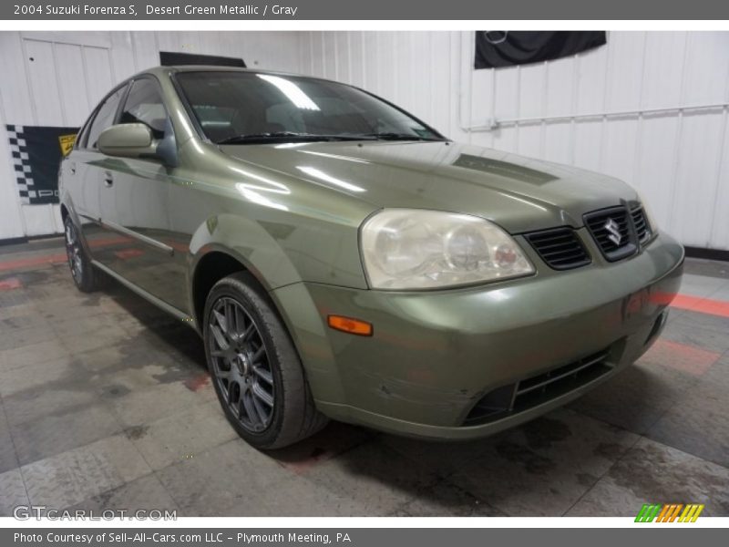 Desert Green Metallic / Gray 2004 Suzuki Forenza S