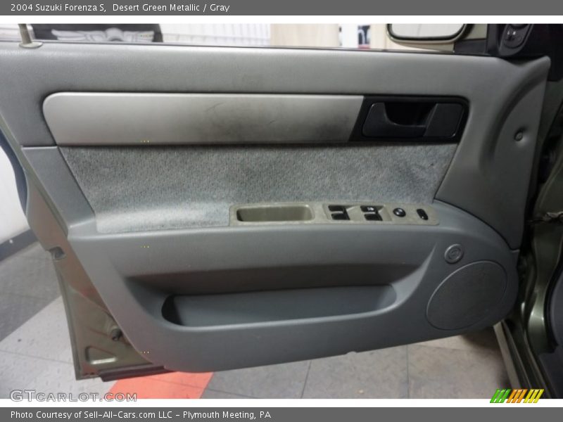 Desert Green Metallic / Gray 2004 Suzuki Forenza S