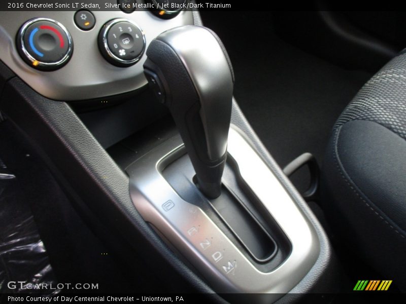 Silver Ice Metallic / Jet Black/Dark Titanium 2016 Chevrolet Sonic LT Sedan