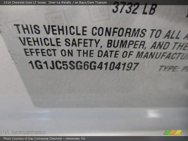 Silver Ice Metallic / Jet Black/Dark Titanium 2016 Chevrolet Sonic LT Sedan