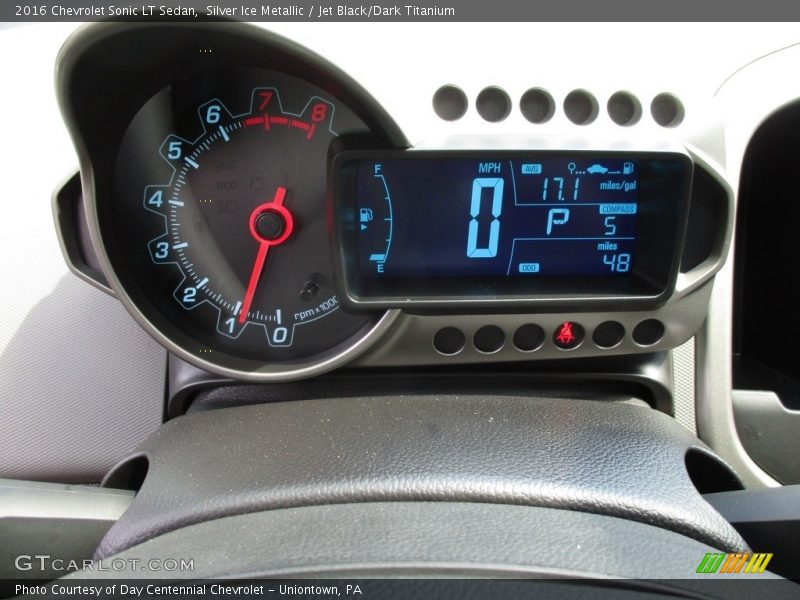 Silver Ice Metallic / Jet Black/Dark Titanium 2016 Chevrolet Sonic LT Sedan