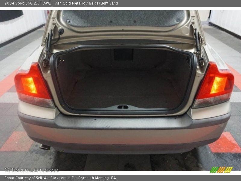 Ash Gold Metallic / Beige/Light Sand 2004 Volvo S60 2.5T AWD
