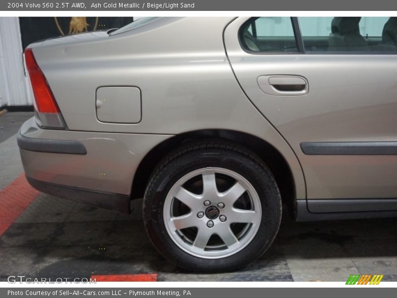 Ash Gold Metallic / Beige/Light Sand 2004 Volvo S60 2.5T AWD