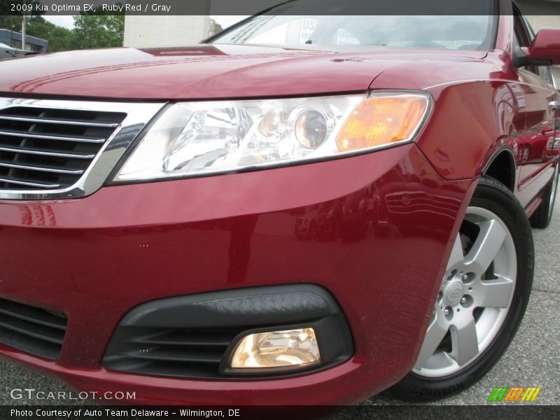 Ruby Red / Gray 2009 Kia Optima EX