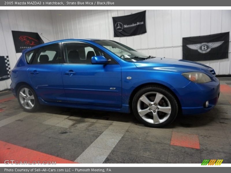 Strato Blue Mica / Black/Blue 2005 Mazda MAZDA3 s Hatchback