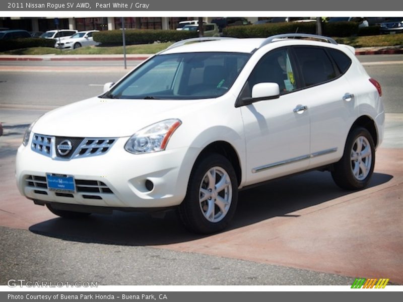 Pearl White / Gray 2011 Nissan Rogue SV AWD