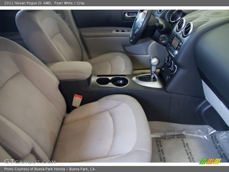 Pearl White / Gray 2011 Nissan Rogue SV AWD