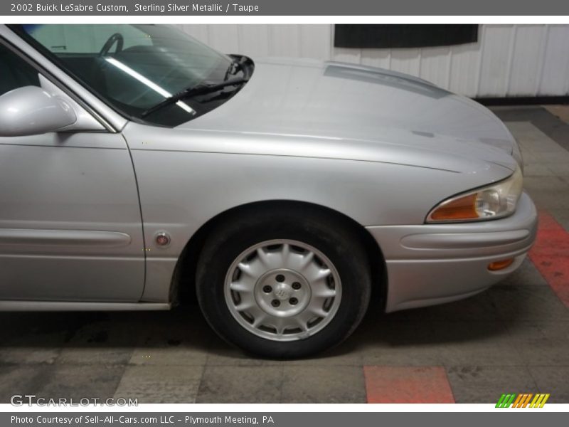 Sterling Silver Metallic / Taupe 2002 Buick LeSabre Custom