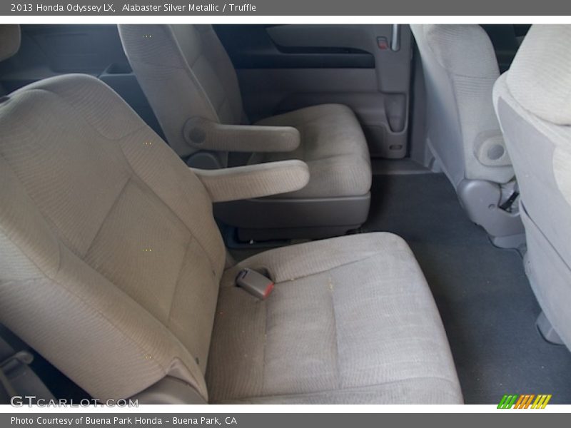 Alabaster Silver Metallic / Truffle 2013 Honda Odyssey LX