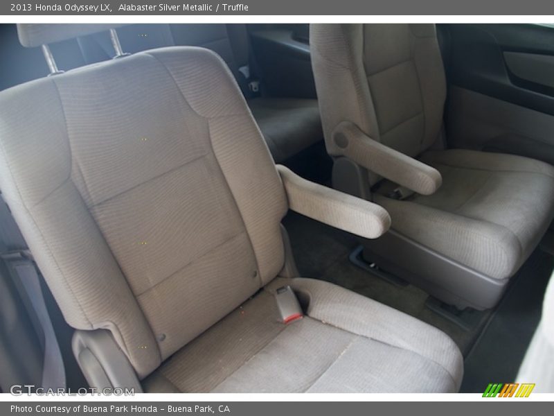 Alabaster Silver Metallic / Truffle 2013 Honda Odyssey LX