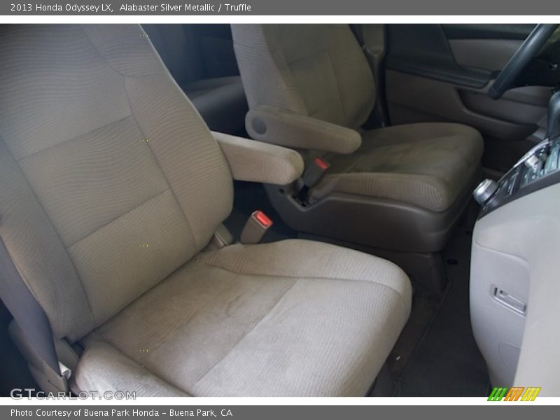 Alabaster Silver Metallic / Truffle 2013 Honda Odyssey LX