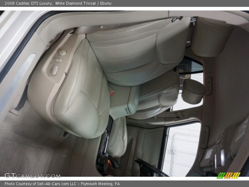 White Diamond Tricoat / Ebony 2008 Cadillac DTS Luxury