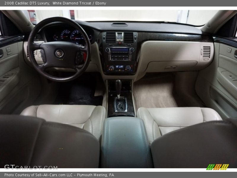 White Diamond Tricoat / Ebony 2008 Cadillac DTS Luxury