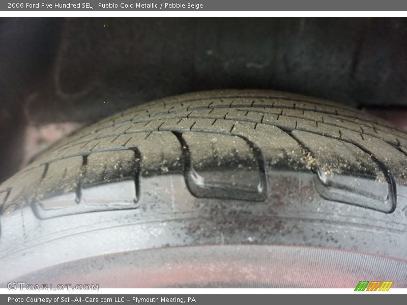 Pueblo Gold Metallic / Pebble Beige 2006 Ford Five Hundred SEL