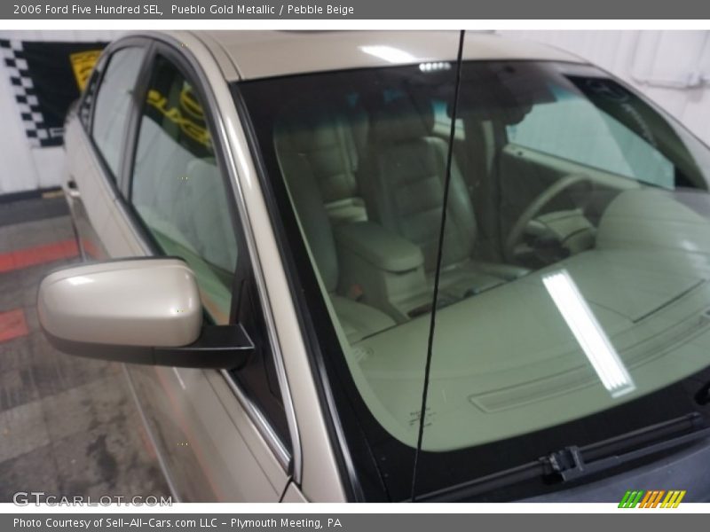 Pueblo Gold Metallic / Pebble Beige 2006 Ford Five Hundred SEL