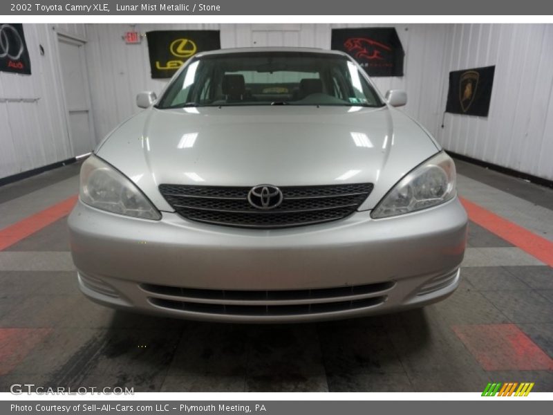 Lunar Mist Metallic / Stone 2002 Toyota Camry XLE