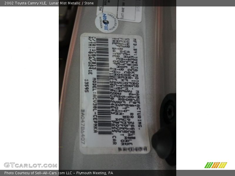 Lunar Mist Metallic / Stone 2002 Toyota Camry XLE