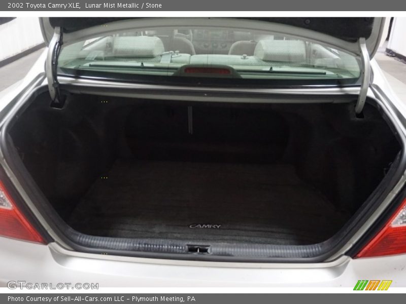 Lunar Mist Metallic / Stone 2002 Toyota Camry XLE