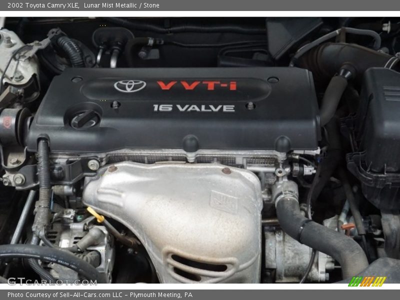 Lunar Mist Metallic / Stone 2002 Toyota Camry XLE