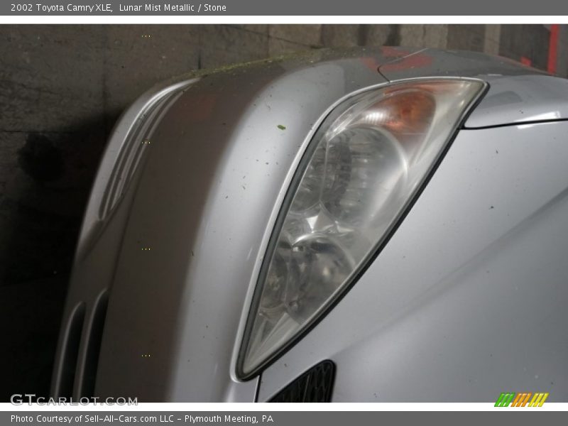 Lunar Mist Metallic / Stone 2002 Toyota Camry XLE