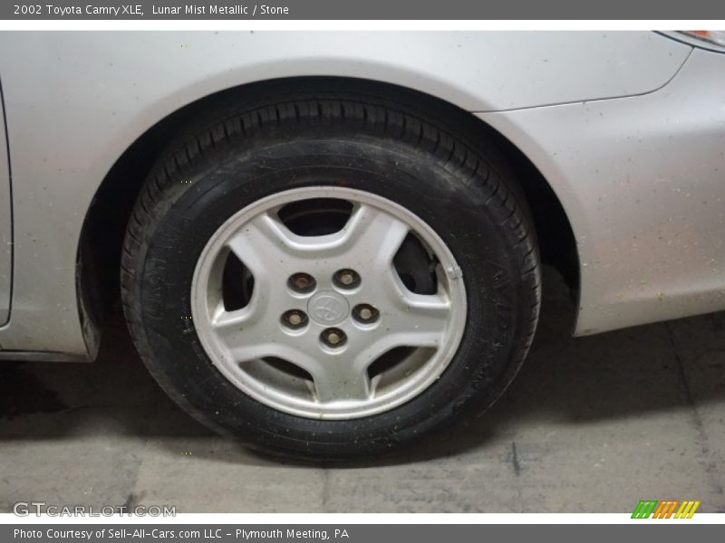 Lunar Mist Metallic / Stone 2002 Toyota Camry XLE