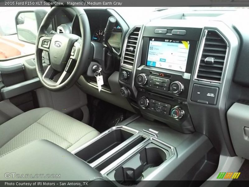 Magnetic / Medium Earth Gray 2016 Ford F150 XLT SuperCrew