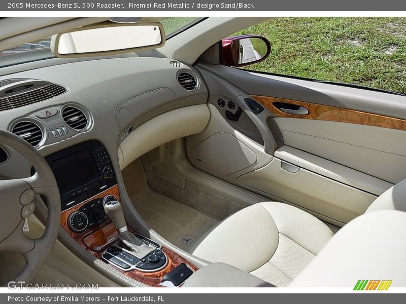 Firemist Red Metallic / designo Sand/Black 2005 Mercedes-Benz SL 500 Roadster