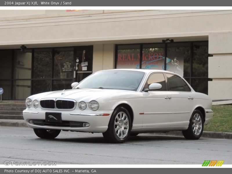 White Onyx / Sand 2004 Jaguar XJ XJ8