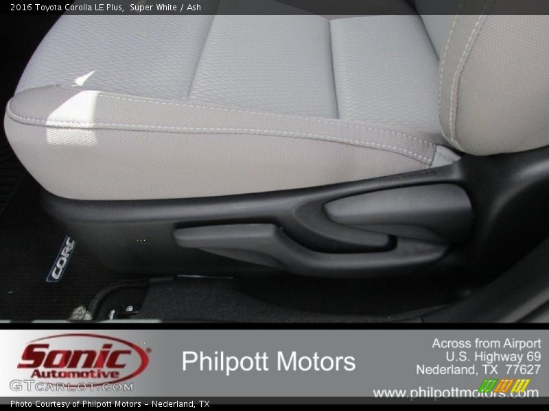 Super White / Ash 2016 Toyota Corolla LE Plus