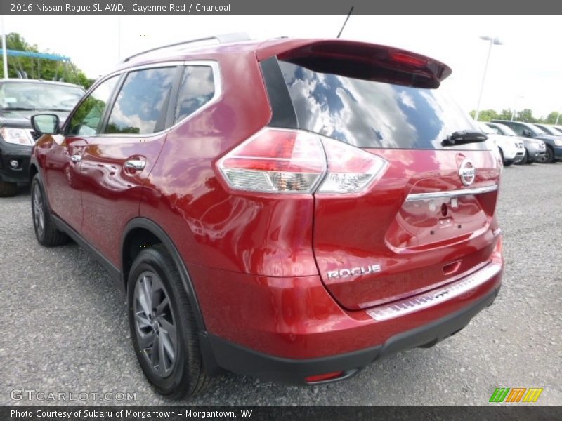 Cayenne Red / Charcoal 2016 Nissan Rogue SL AWD