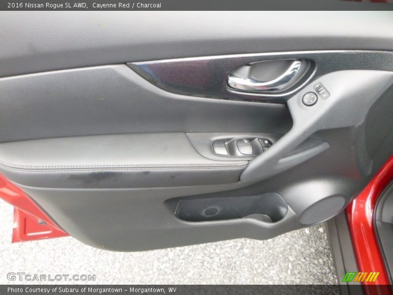 Cayenne Red / Charcoal 2016 Nissan Rogue SL AWD